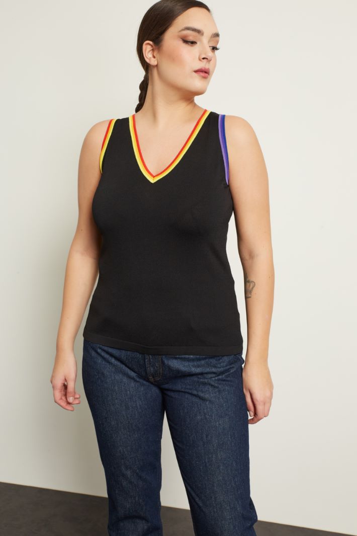 Cardigan e maglia in abbinamento Fashion Market Cardigan e maglia in abbinamento Fashion Market