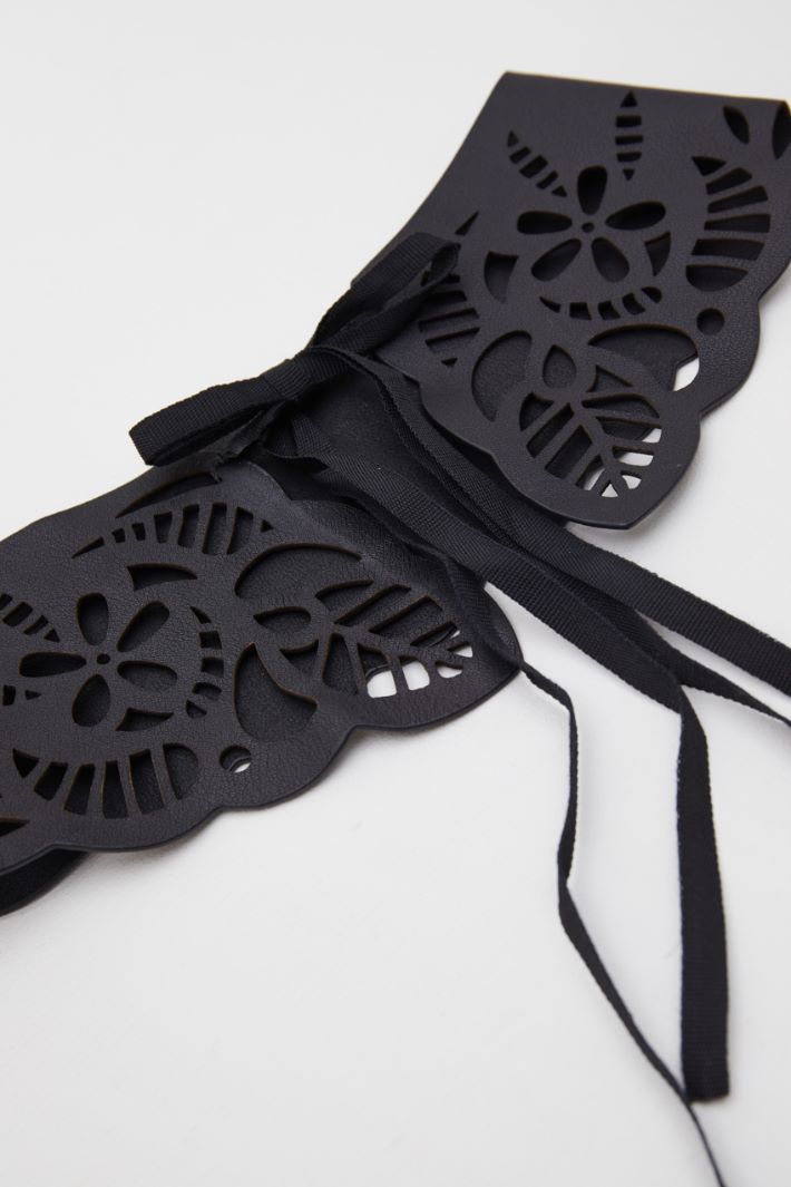 Colletto in pelle  Fashion Market