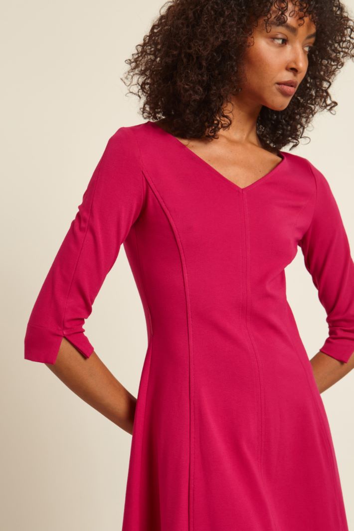 Abito sfiancato con cintura Fashion Market