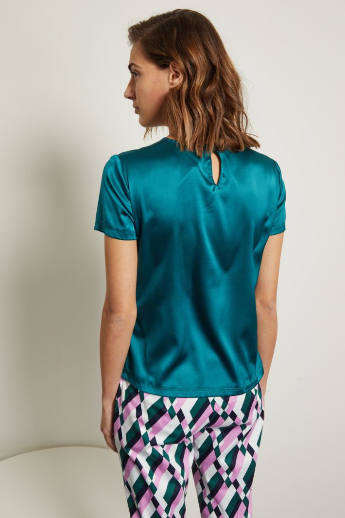 T-shirt in raso  Fashion Market