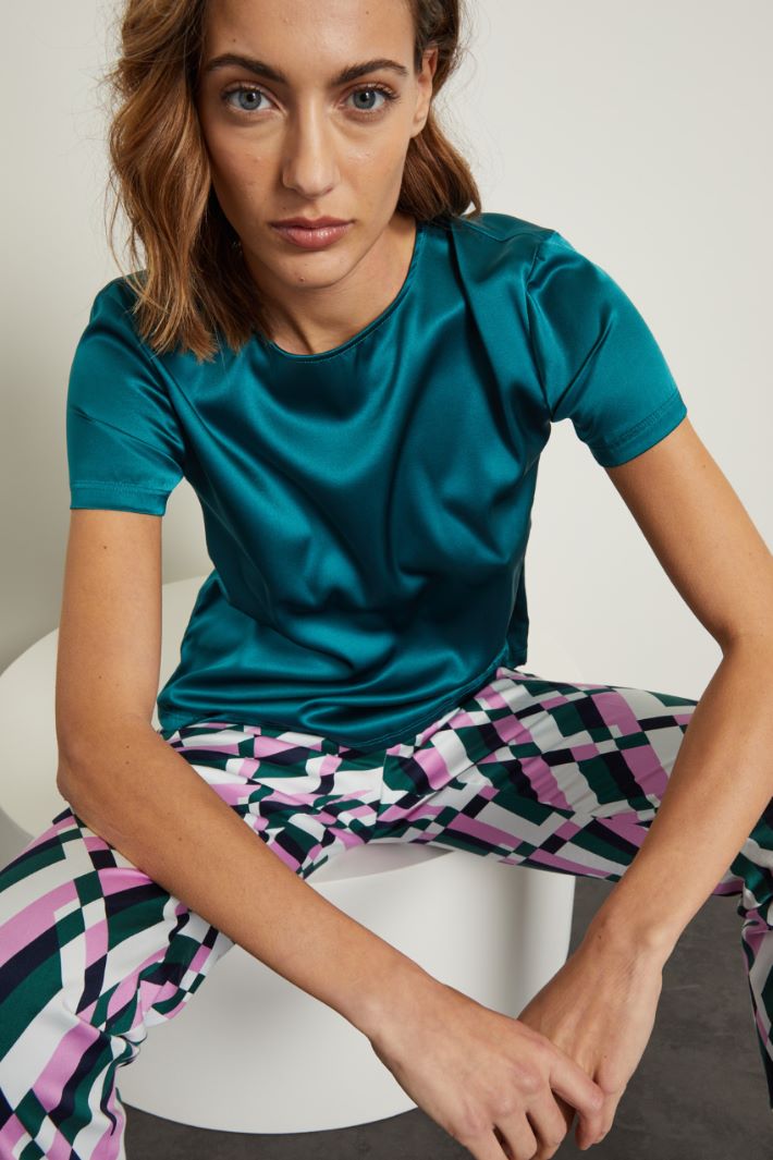 T-shirt in raso  Fashion Market