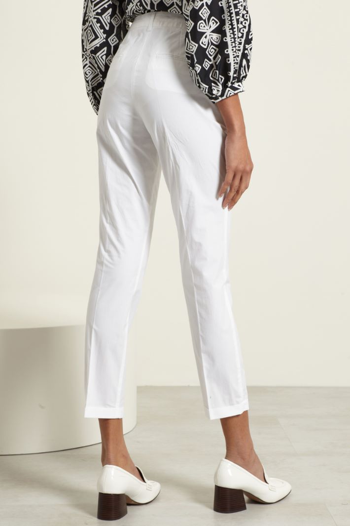 Pantaloni con risvolti Fashion Market