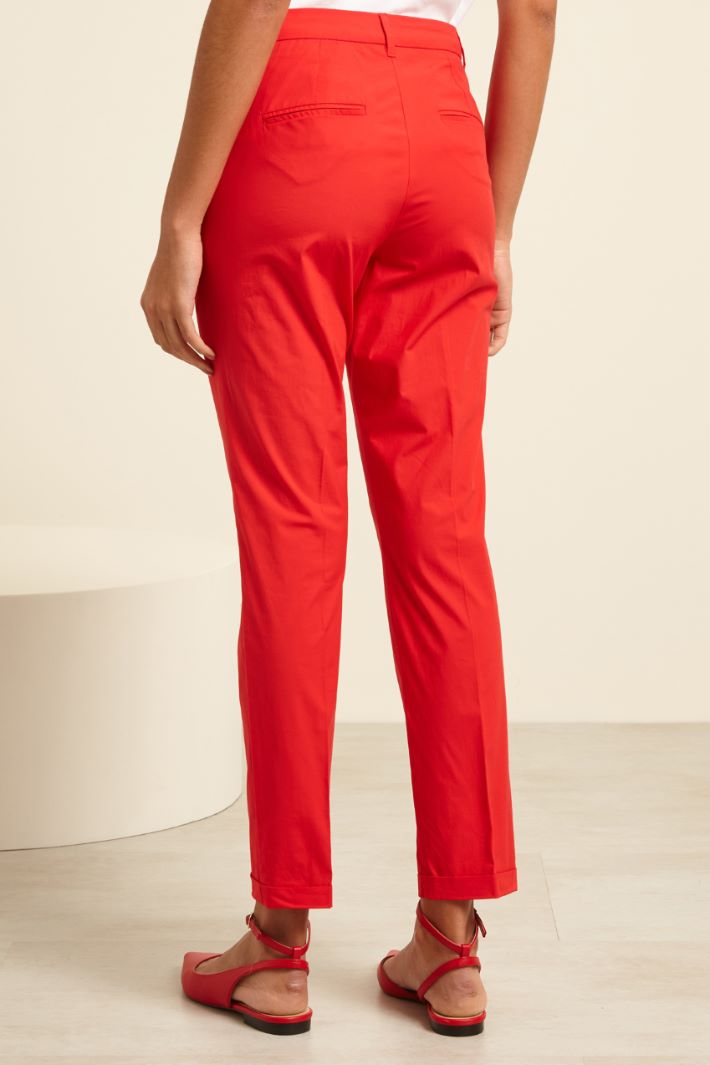 Pantaloni con risvolti Fashion Market