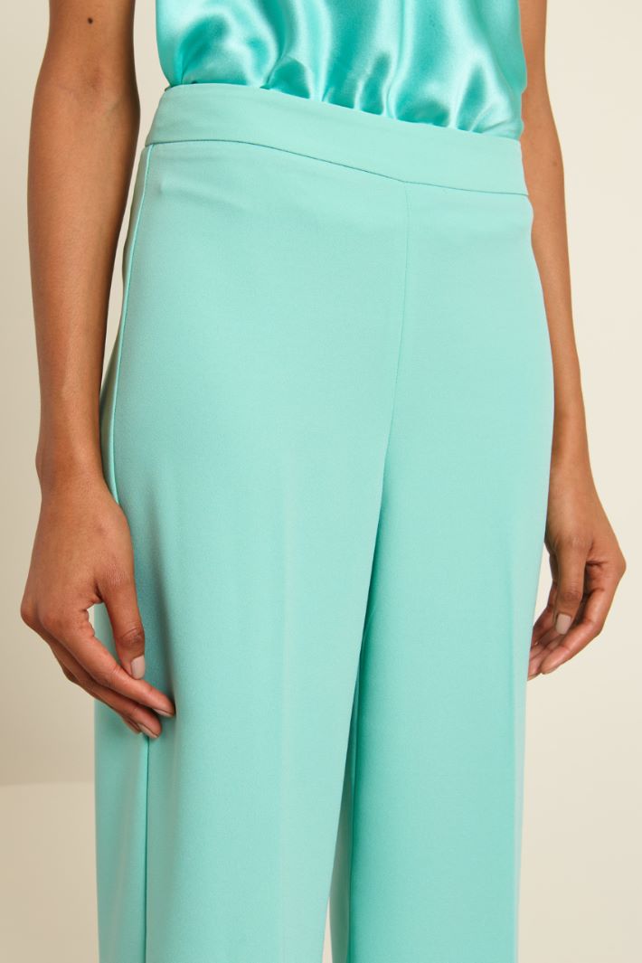 Pantaloni in enver satin Fashion Market