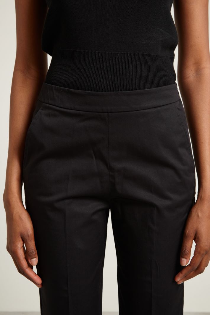 Pantaloni a sigaretta  Fashion Market