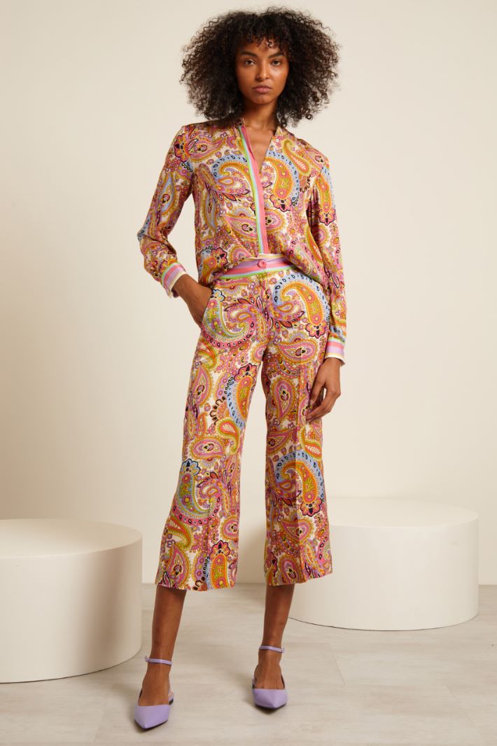 Pantaloni flare cropped Fashion Market