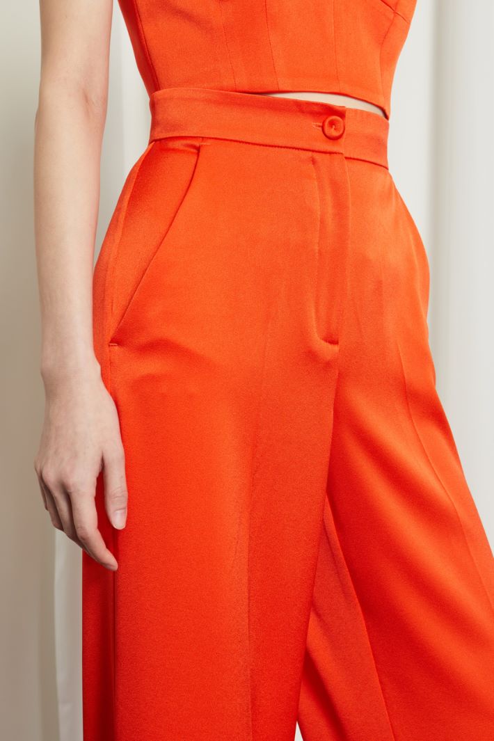 Pantaloni fluidi in raso Fashion Market