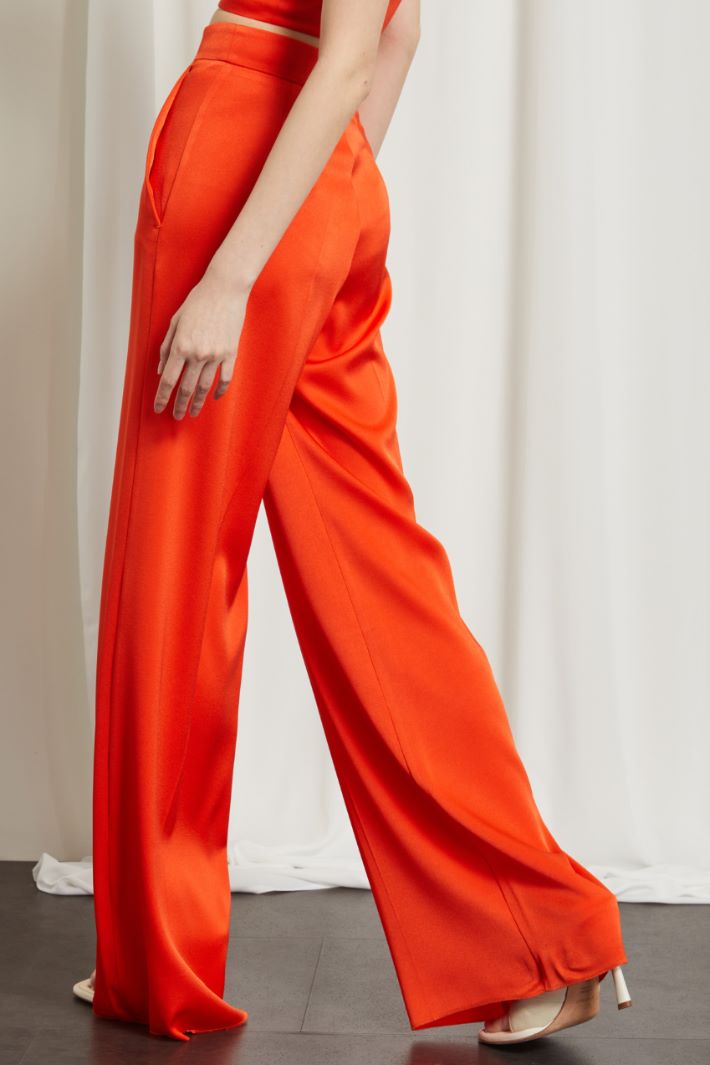 Pantaloni fluidi in raso Fashion Market