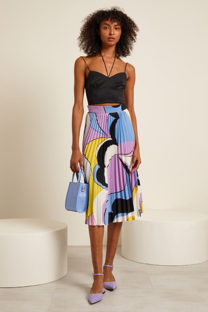 Crop top in enver satin Fashion Market