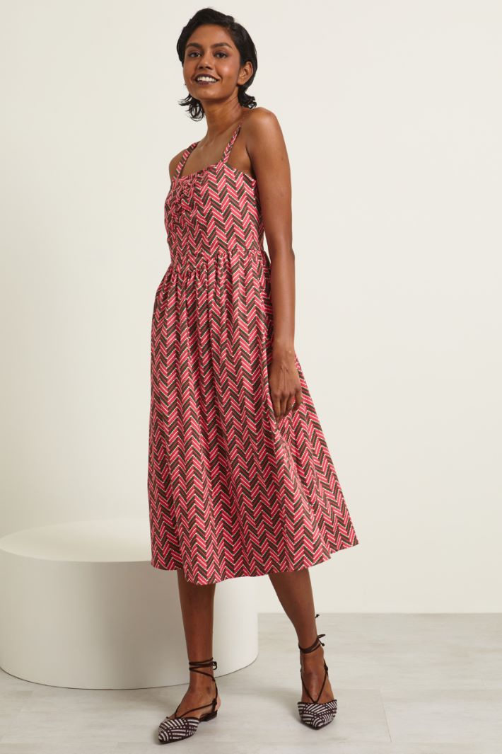 Abito con arricciature Fashion Market