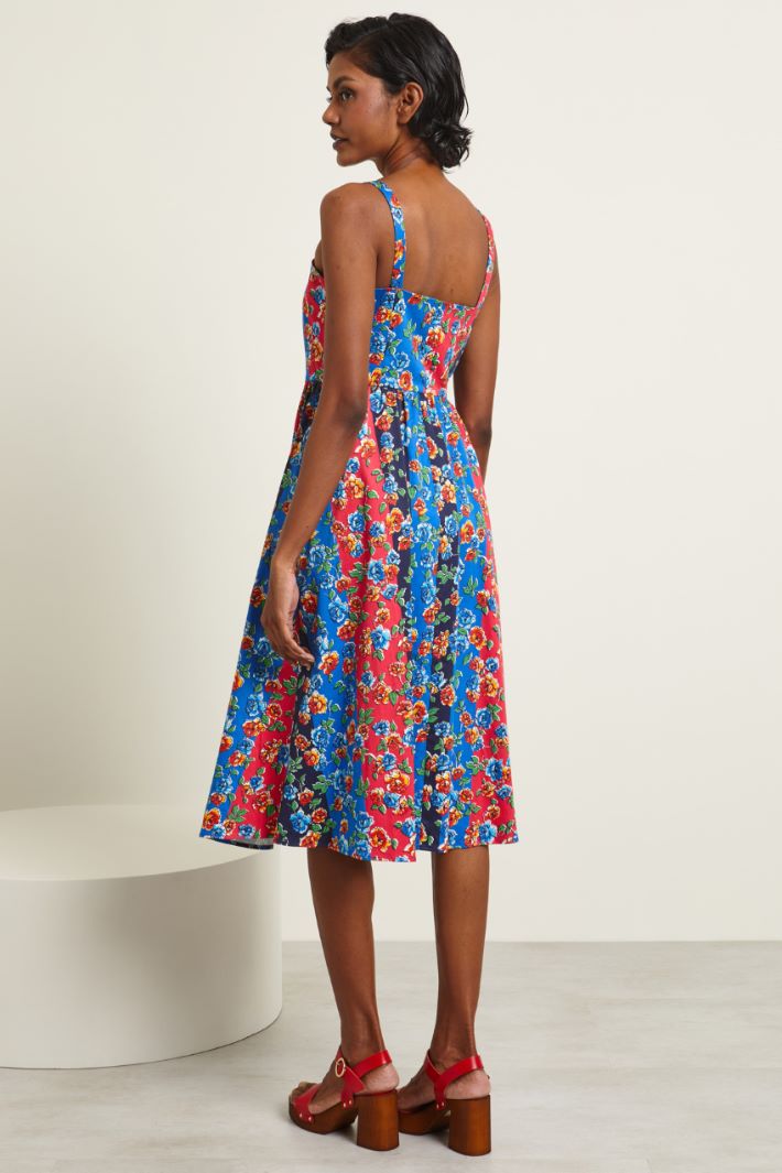 Abito con arricciature Fashion Market