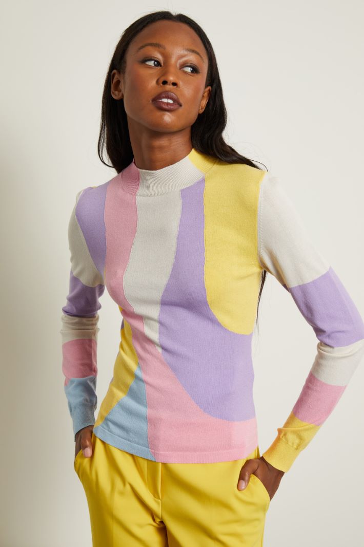 Maglia con collo a cratere Fashion Market