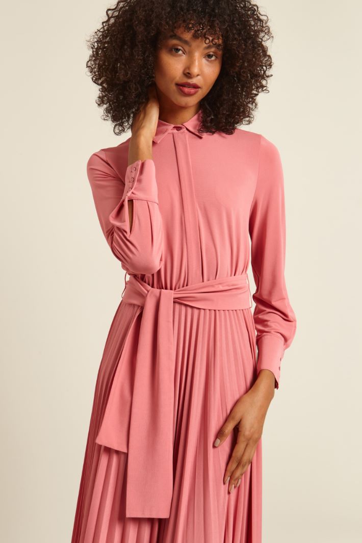 Abito plissettato Fashion Market