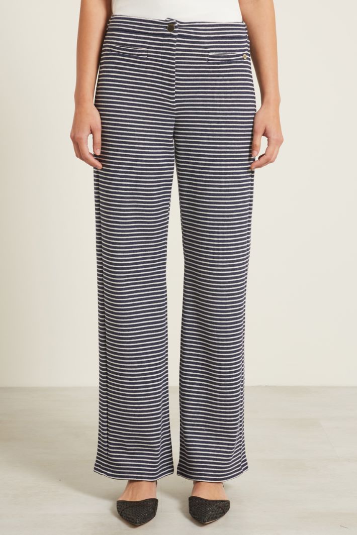 Pantaloni effetto piquet Fashion Market