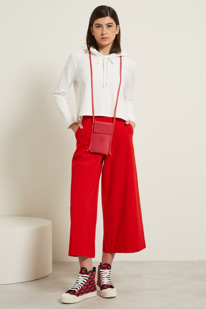 Felpa con spacchetti al fondo Fashion Market