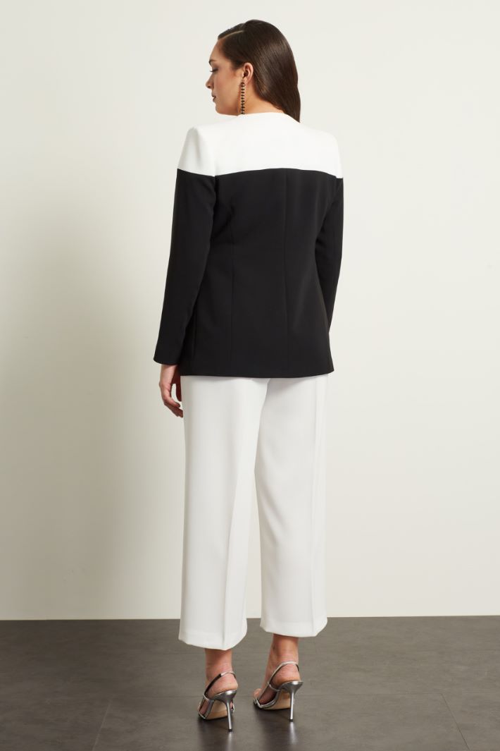 Blazer con bottoni gioiello Fashion Market