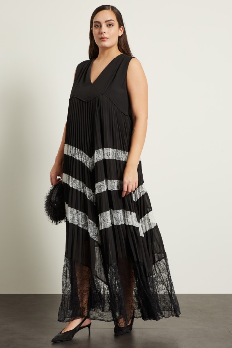 Abito con inserti in pizzo Fashion Market