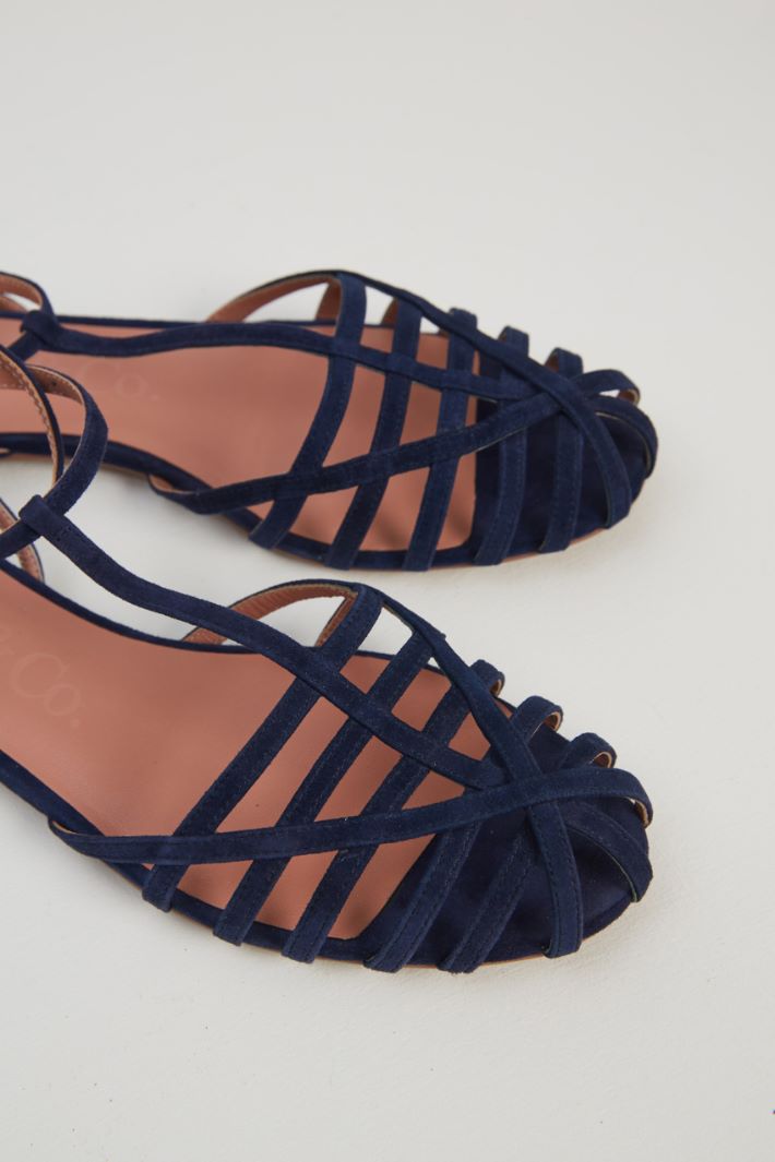 Sandali con listini in suede Fashion Market