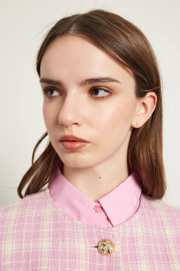 Giacca con bottoni gioiello Fashion Market