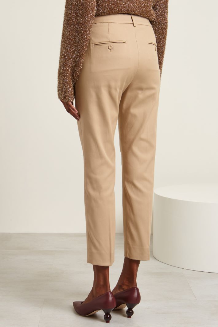 Pantaloni a sigaretta in piquet Fashion Market