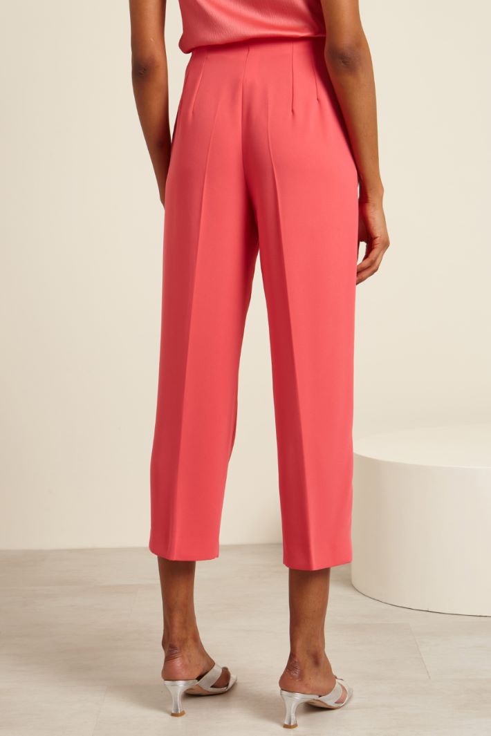 Pantaloni carrot in cady Fashion Market