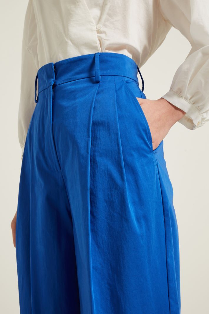 Pantaloni ampi con pinces Fashion Market Pantaloni ampi con pinces Fashion Market