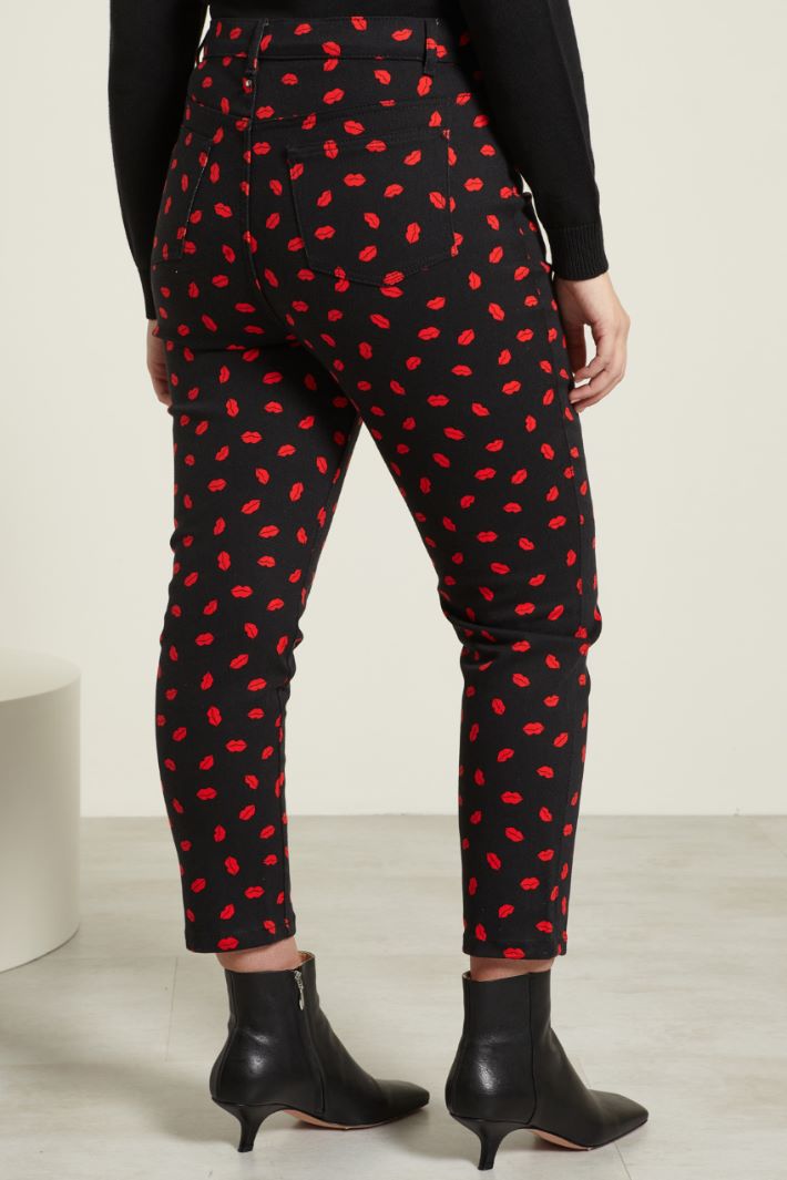 Pantaloni slim stampati Fashion Market