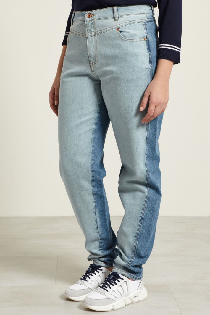 Jeans carrot a vita alta Fashion Market