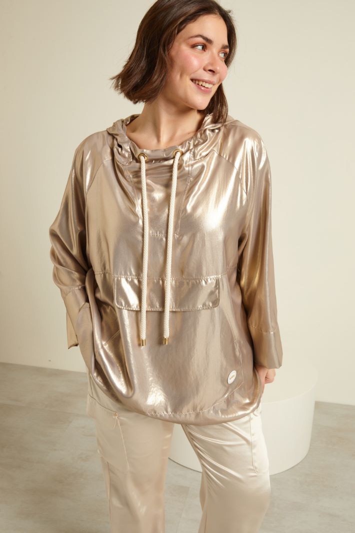 Blusa in twill laminato Fashion Market