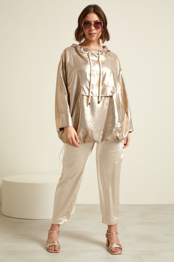 Blusa in twill laminato Fashion Market