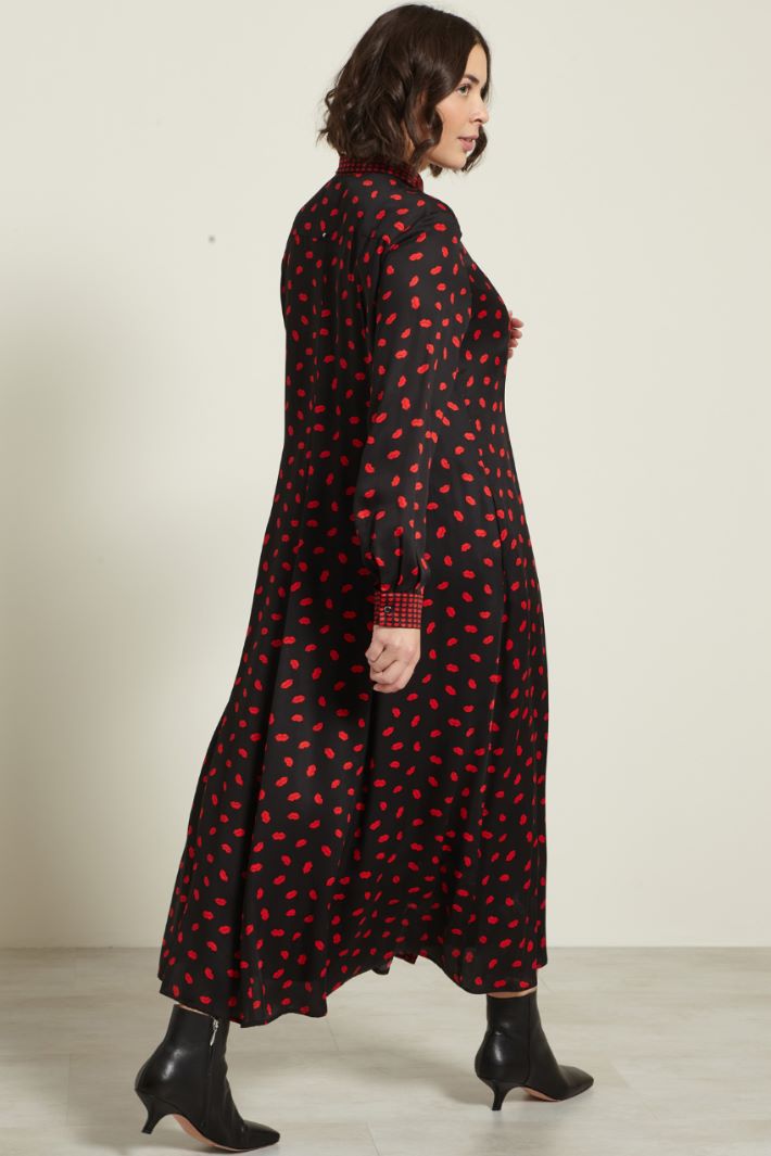 Abito lungo in raso stampato Fashion Market