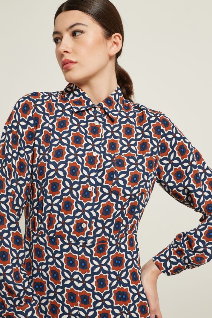 Abito in crèpe con pieghe cucite Fashion Market