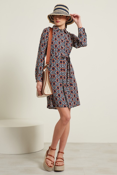 Abito in crèpe con pieghe cucite Fashion Market