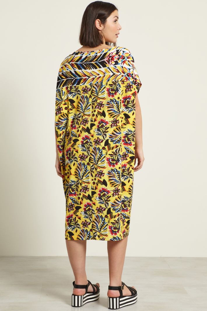 Tubino con maniche a kimono Fashion Market