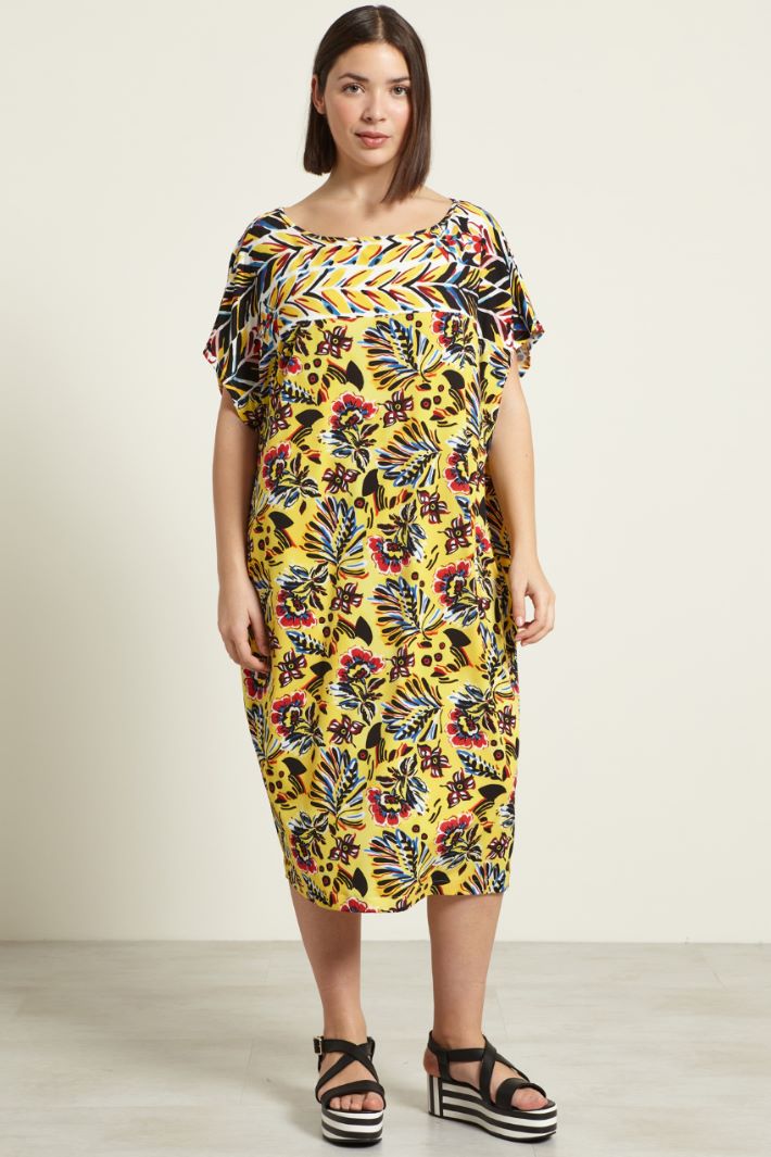 Tubino con maniche a kimono Fashion Market