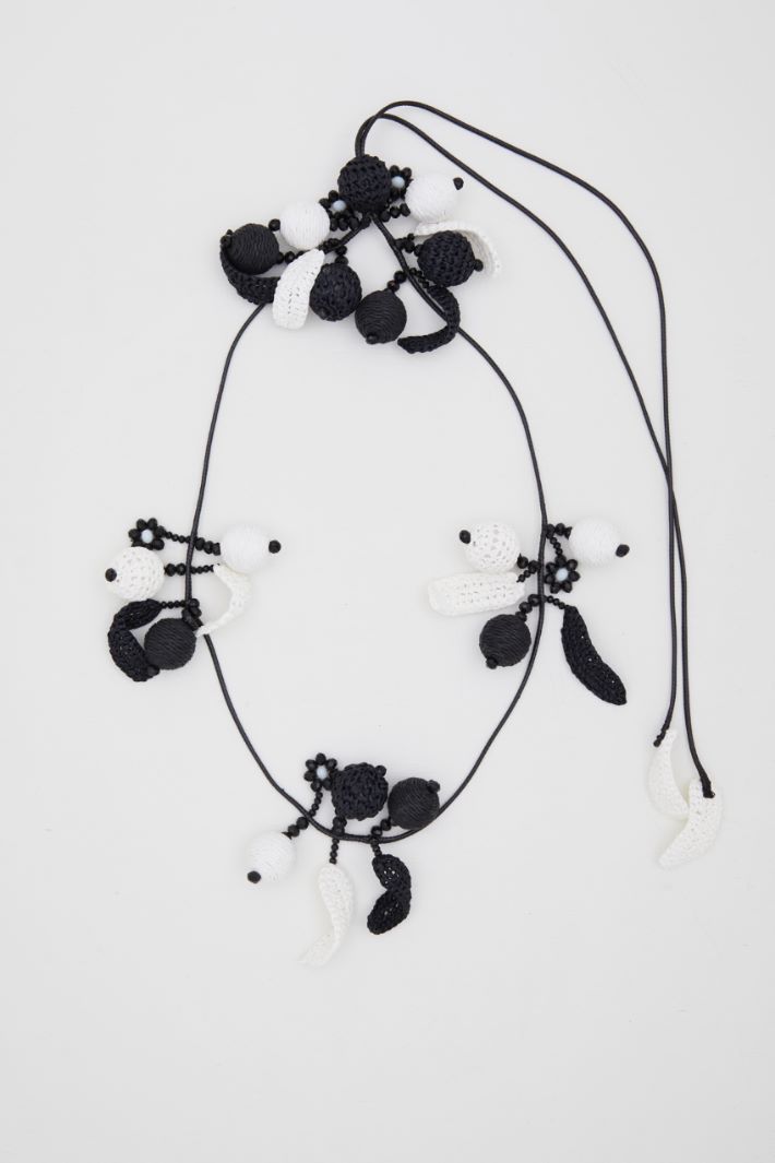 Collana lunga in rafia Fashion Market