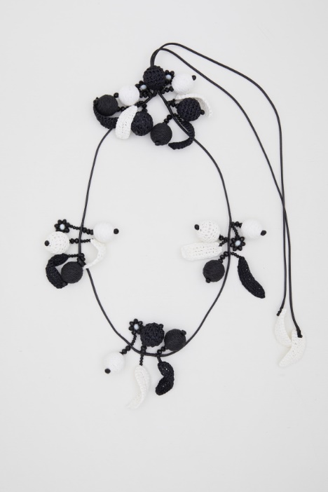 Collana lunga in rafia Fashion Market