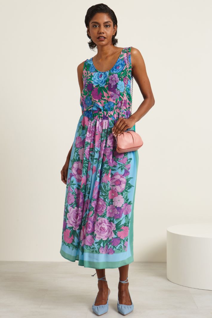 Top smanicato Fashion Market Top smanicato Fashion Market