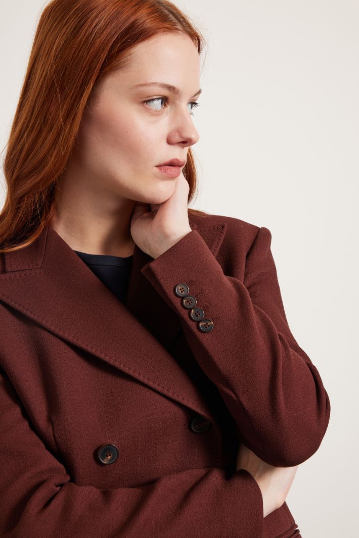 Blazer sfiancato in crépe Fashion Market