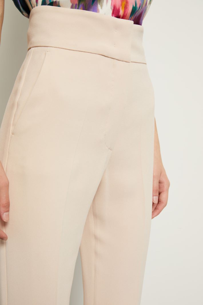 Pantaloni a sigaretta in cady Fashion Market