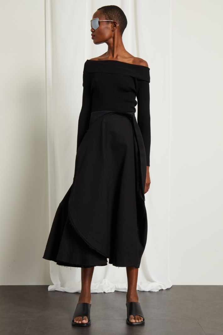 Maglia con scollo ampio Fashion Market Maglia con scollo ampio Fashion Market