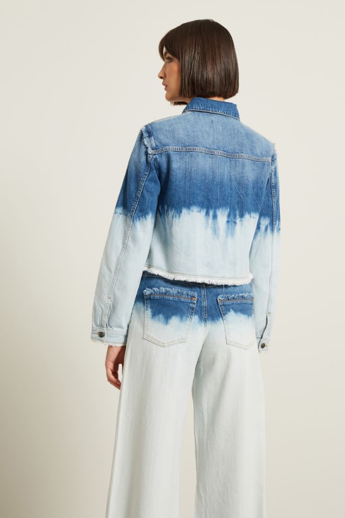 Giacca con dettaglio a rilievo Fashion Market