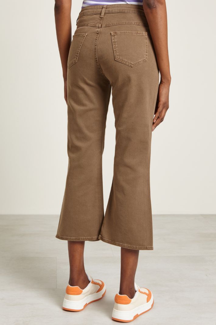 Pantaloni a trombetta in drill Fashion Market