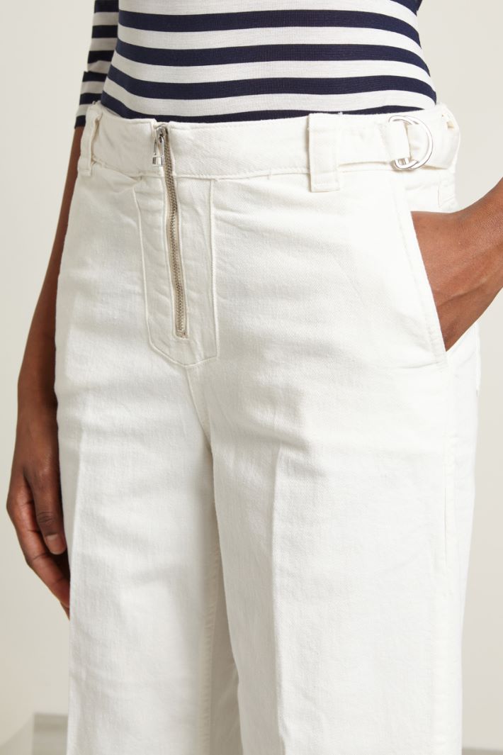 Pantaloni con cinturini Fashion Market