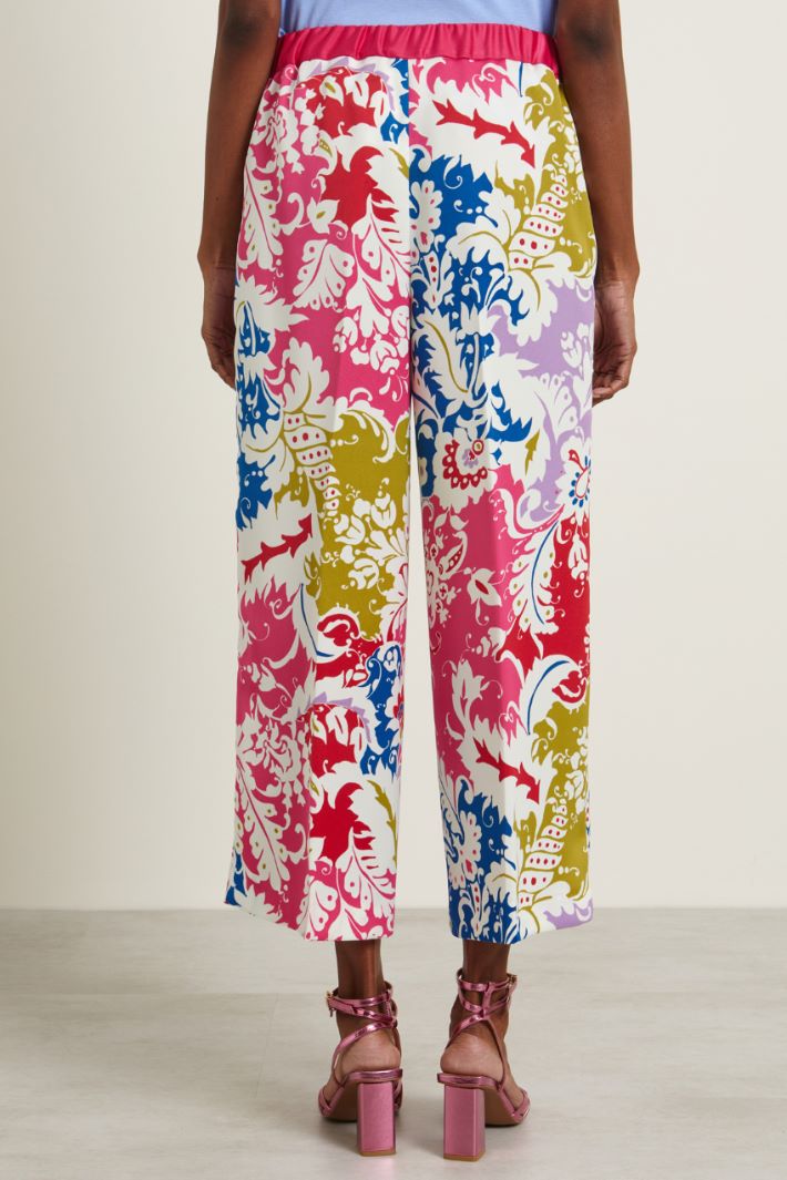 Pantaloni stampati Fashion Market