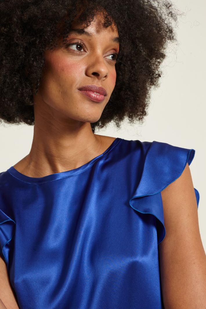 Blusa in raso con spacchi Fashion Market