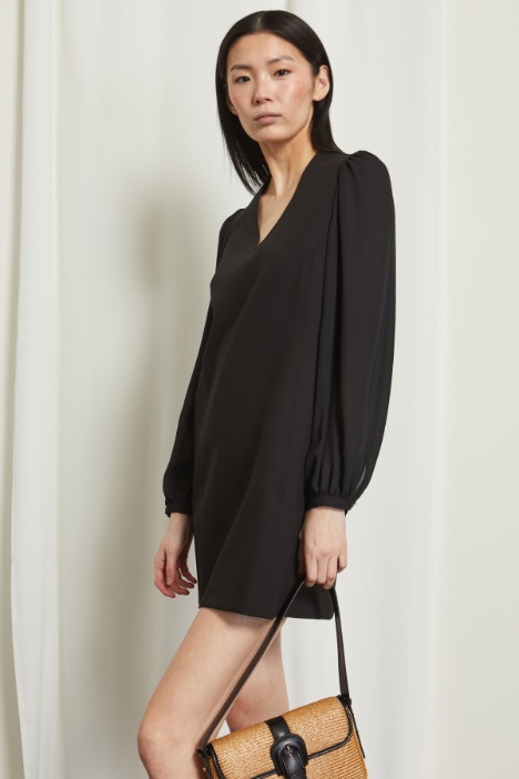 Abito con maniche a sbuffo Fashion Market