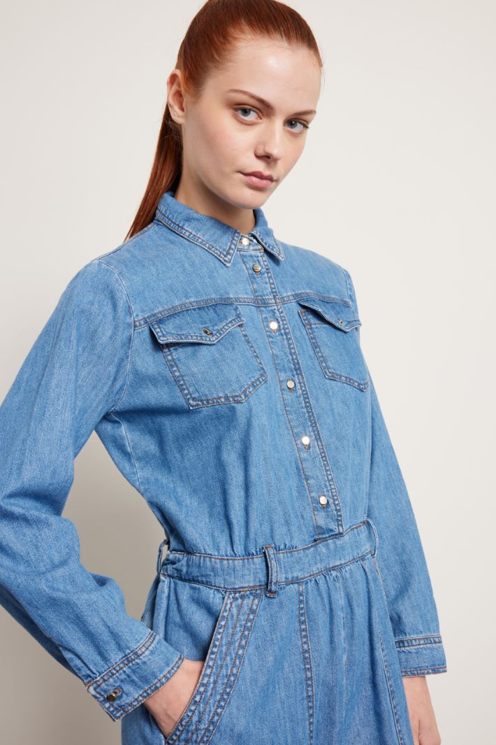 Tuta in denim con cintura Fashion Market Tuta in denim con cintura Fashion Market