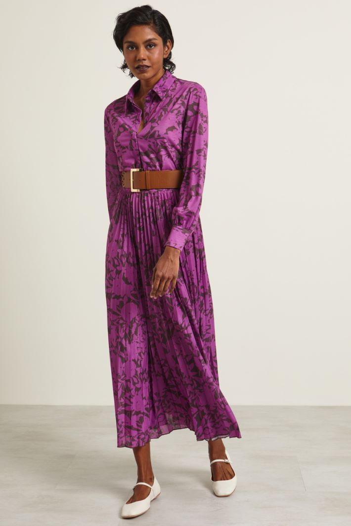 Abito chemisier a plissè Fashion Market Abito chemisier a plissè Fashion Market