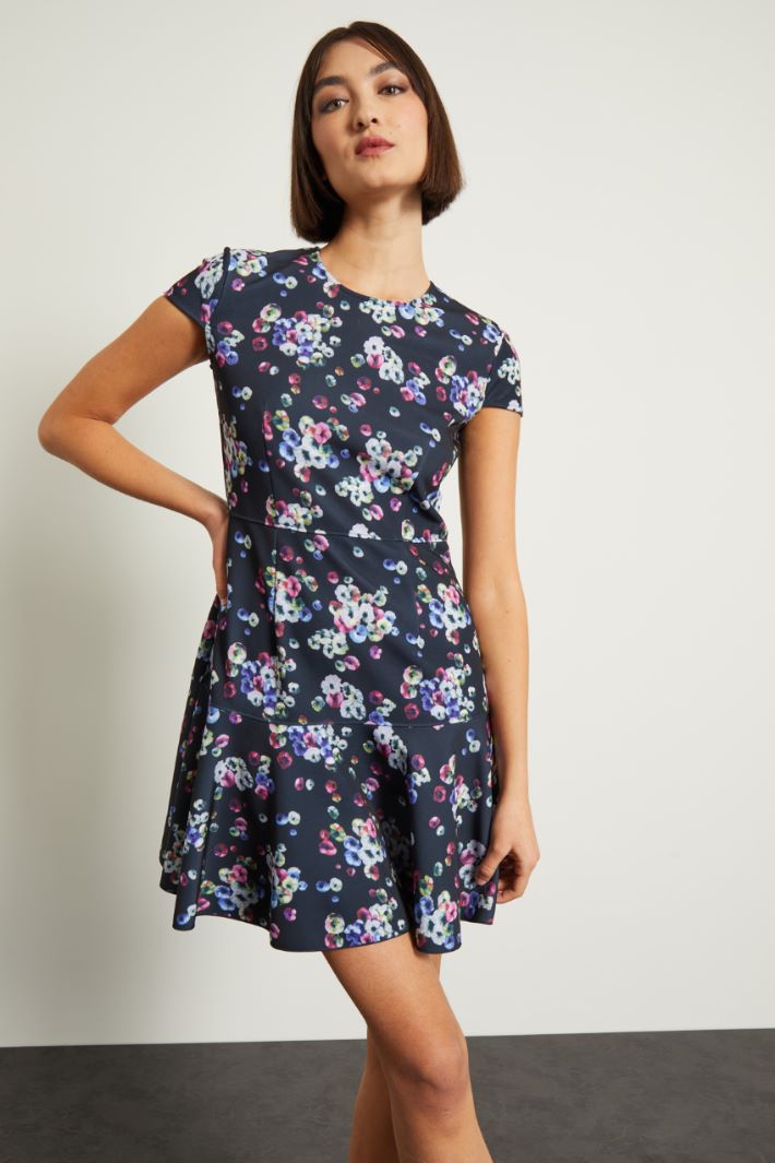 Abito con balza Fashion Market